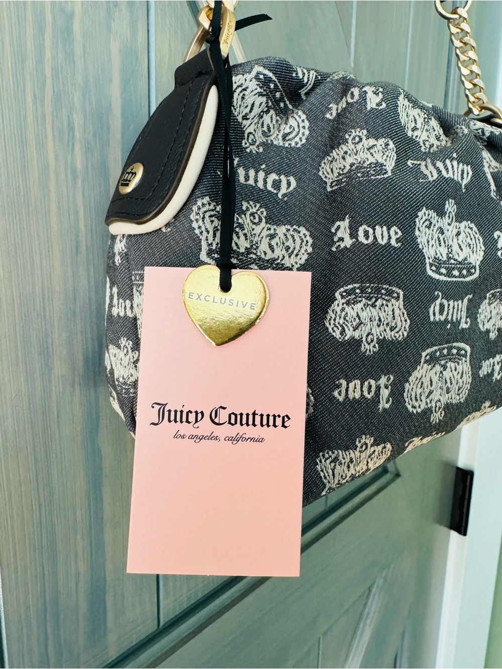 NWT Juicy Couture Black Logo Shoulder Bag with Pink Bow Charm - Picture 2 of 13